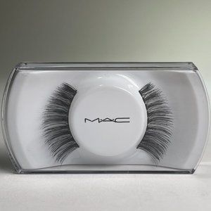 MAC False Lashes #12